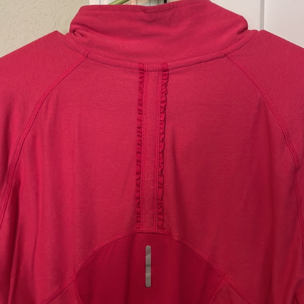 Athletic Pullover - Picture 4 of 4